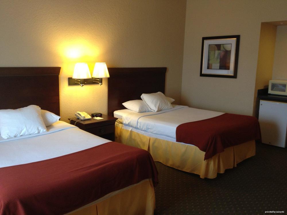 Best Western Tampa Room photo